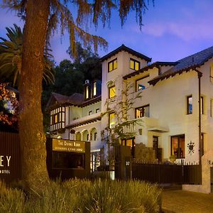 Aubrey Hotel Boutique